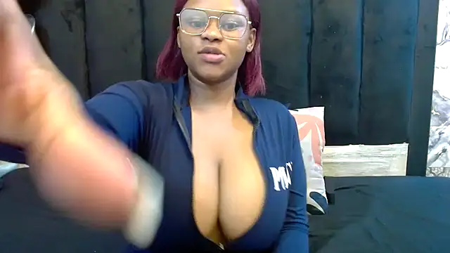 SexyBaddieXXX online show from 30, 6, 2026