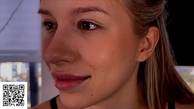 ElysiaXo online show from 7, 11, 2025