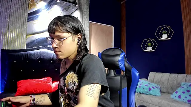 Snapshot of christina_vamp1 chatting on 30, 10, 2025 christina vamp1 online show from 30, 10, 2025