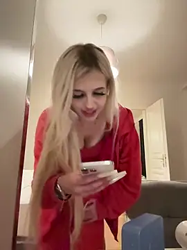 Snapshot of Steffi_Snowbunny chatting on 4, 12, 2025 Steffi Snowbunny online show from 4, 12, 2025