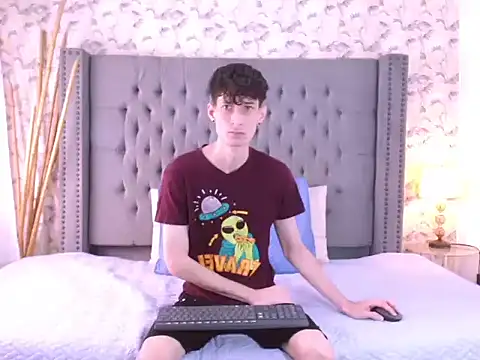 Luke Carter online show from 13, 9, 2025