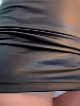 Snapshot of SweetieSinXXX chatting on 9, 9, 2025 SweetieSinXXX online show from 9, 9, 2025