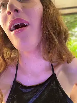 Snapshot of SweetieSinXXX chatting on 17, 10, 2025 SweetieSinXXX online show from 17, 10, 2025