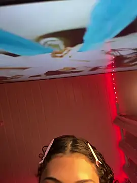 luluzinhax online show from 1, 5, 2026