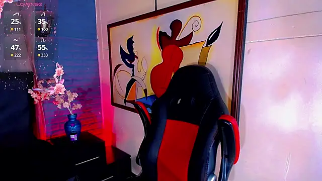 Snapshot of Cristal_Villael chatting on 19, 9, 2025 Cristal Villael online show from 19, 9, 2025