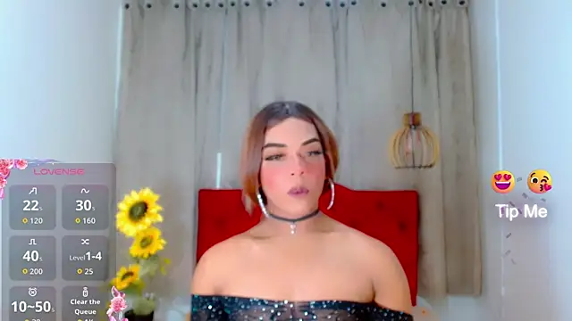 Snapshot of Cristal_Villael chatting on 3, 11, 2025 Cristal Villael online show from 3, 11, 2025