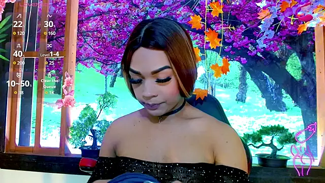 Snapshot of Cristal_Villael chatting on 14, 11, 2025 Cristal Villael online show from 14, 11, 2025