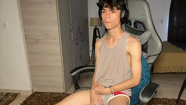 OopsAgain  online show from 13, 1, 2026