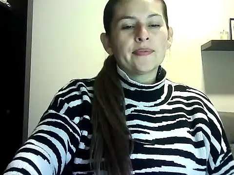 Valery  Rouse  online show from 18, 4, 2026