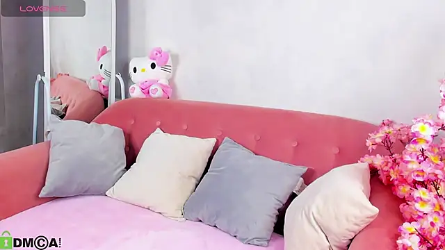 Lynn Martin online show from 7, 10, 2025