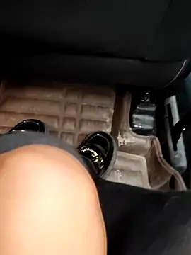 shaoshao-7758 online show from 7, 10, 2025