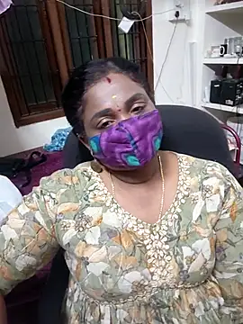 Snapshot of Tamil_Kavitha10 chatting on 28, 11, 2025 Tamil Kavitha10 online show from 28, 11, 2025