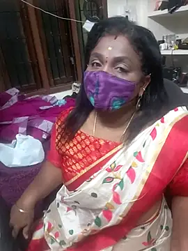 Snapshot of Tamil_Kavitha10 chatting on 29, 11, 2025 Tamil Kavitha10 online show from 29, 11, 2025