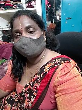Snapshot of Tamil_Kavitha10 chatting on 7, 5, 2026 Tamil Kavitha10 online show from 7, 5, 2026