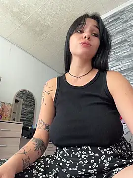 Snapshot of VendiMur chatting on 27, 5, 2026 VendiMur online show from 27, 5, 2026
