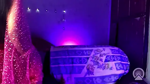 royeoy22 online show from 11, 10, 2025