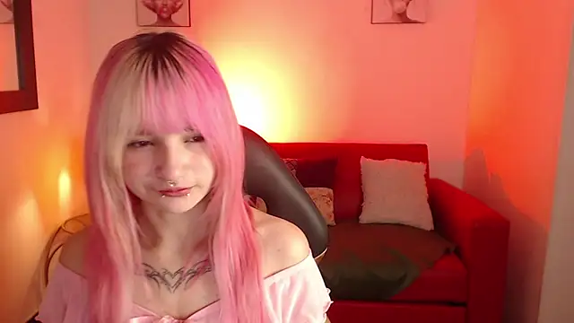  Charlotte Collins  online show from 10, 6, 2026