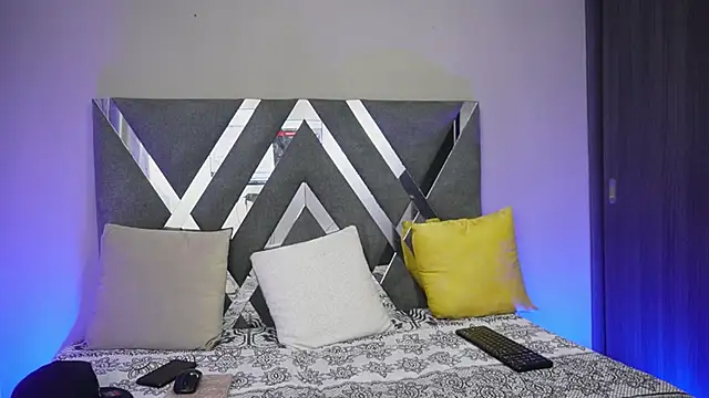 Snapshot of massimo_vidal_ chatting on 5, 10, 2025 massimo vidal online show from 5, 10, 2025