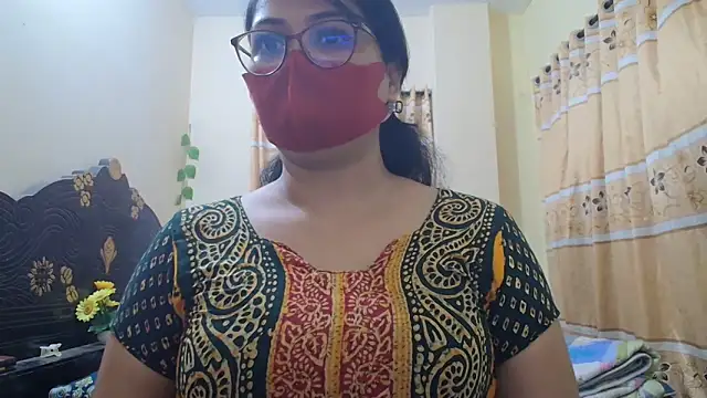 Elena cruz5 online show from 19, 4, 2026