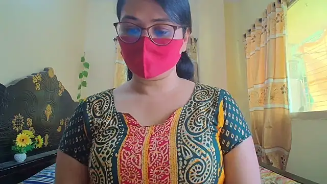 Snapshot of Elena_cruz5 chatting on 16, 5, 2026 Elena cruz5 online show from 16, 5, 2026