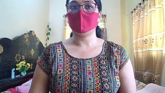 Snapshot of Elena_cruz5 chatting on 1, 6, 2026 Elena cruz5 online show from 1, 6, 2026