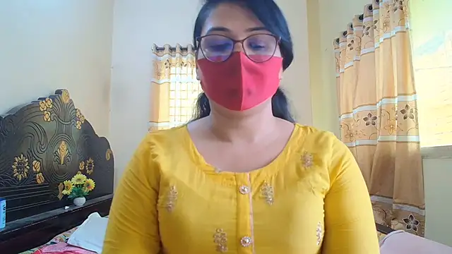 Snapshot of Elena_cruz5 chatting on 8, 6, 2026 Elena cruz5 online show from 8, 6, 2026