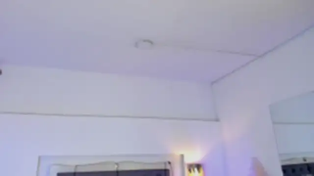 lea walkerr online show from 21, 4, 2026