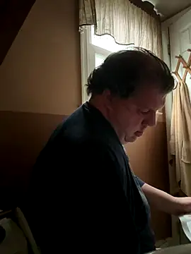 Stephanie1984 online show from 12, 10, 2025