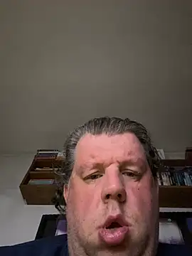 Stephanie1984 online show from 23, 4, 2026