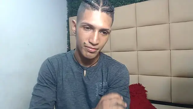 bull cam online show from 12, 9, 2025