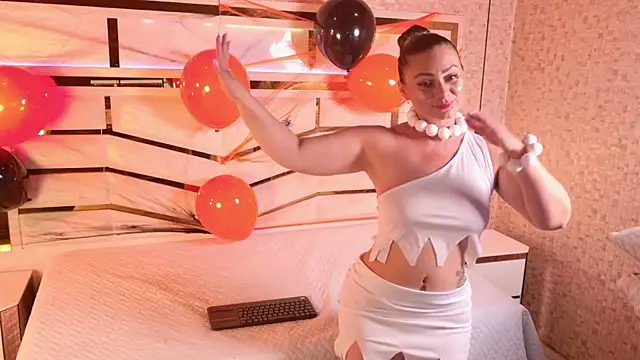 annie sm online show from 21, 10, 2025