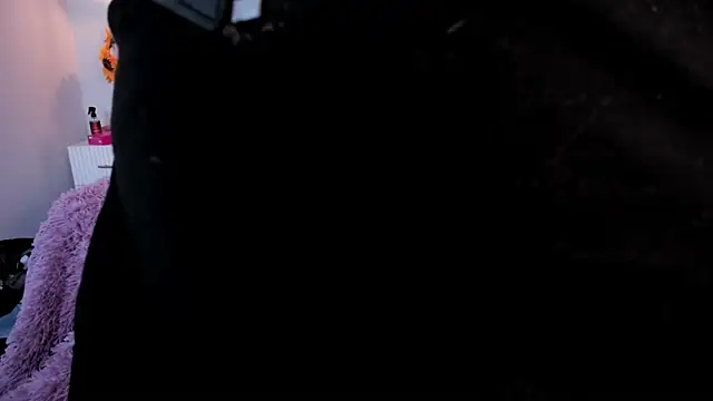 Nina Ford online show from 23, 4, 2026