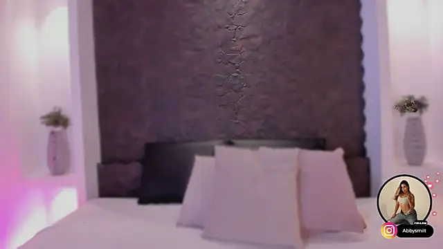 aby smiith  online show from 28, 4, 2026