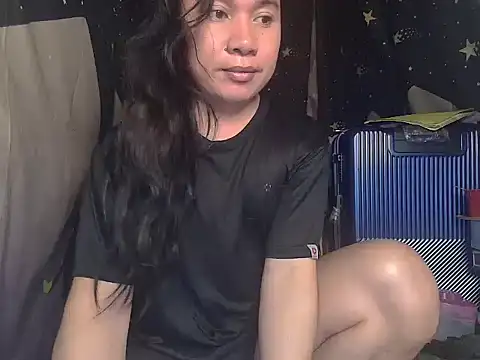 Snapshot of Reynalda26 chatting on 19, 12, 2025 Reynalda26 online show from 19, 12, 2025