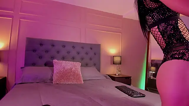 Snapshot of ALICESANDOVAL chatting on 25, 9, 2025 ALICESANDOVAL online show from 25, 9, 2025