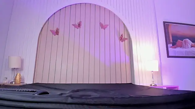 Snapshot of ALICESANDOVAL chatting on 26, 10, 2025 ALICESANDOVAL online show from 26, 10, 2025