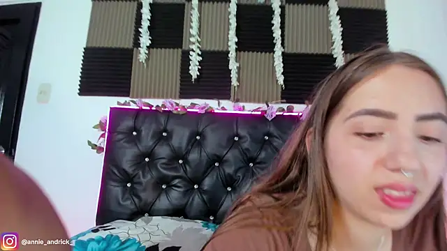 Snapshot of _leda_swan_ chatting on 11, 5, 2026 leda swan online show from 11, 5, 2026
