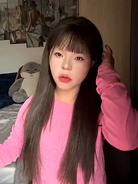 SarahBeii online show from 27, 10, 2025