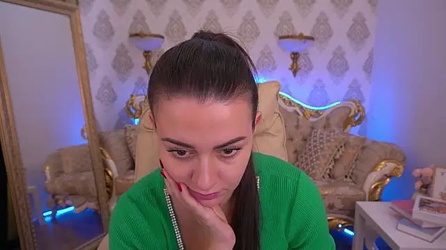 KarinaClover online show from 10, 9, 2025