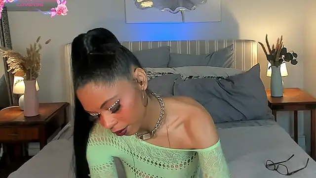 ChelseaQuinn online show from 23, 10, 2025