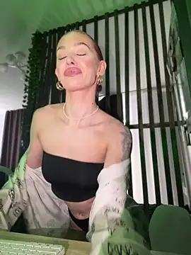 LittleFox    online show from 24, 2, 2026