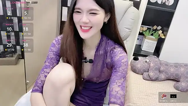 Yueyue-MM online show from 1, 12, 2025