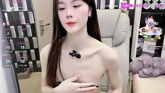 Yueyue-MM online show from 10, 3, 2026