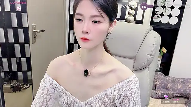 Yueyue-MM online show from 28, 7, 2026
