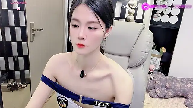 Yueyue-MM online show from 28, 7, 2026