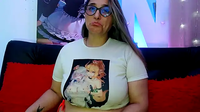 Snapshot of LAHILA_COOPERR chatting on 30, 9, 2025 LAHILA COOPERR online show from 30, 9, 2025