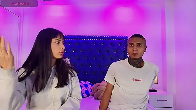 Damian and roxanne online show from 25, 4, 2026