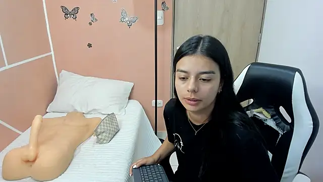 valerihouse online show from 17, 3, 2025