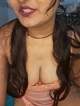 Minu love online show from 5, 4, 2026