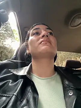 Scarlett 12 online show from 18, 10, 2025